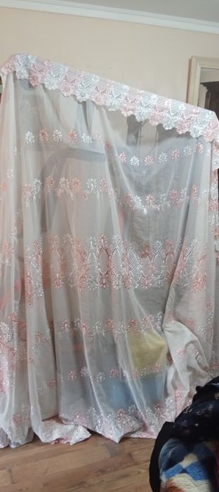 Продам шторы и тюли.