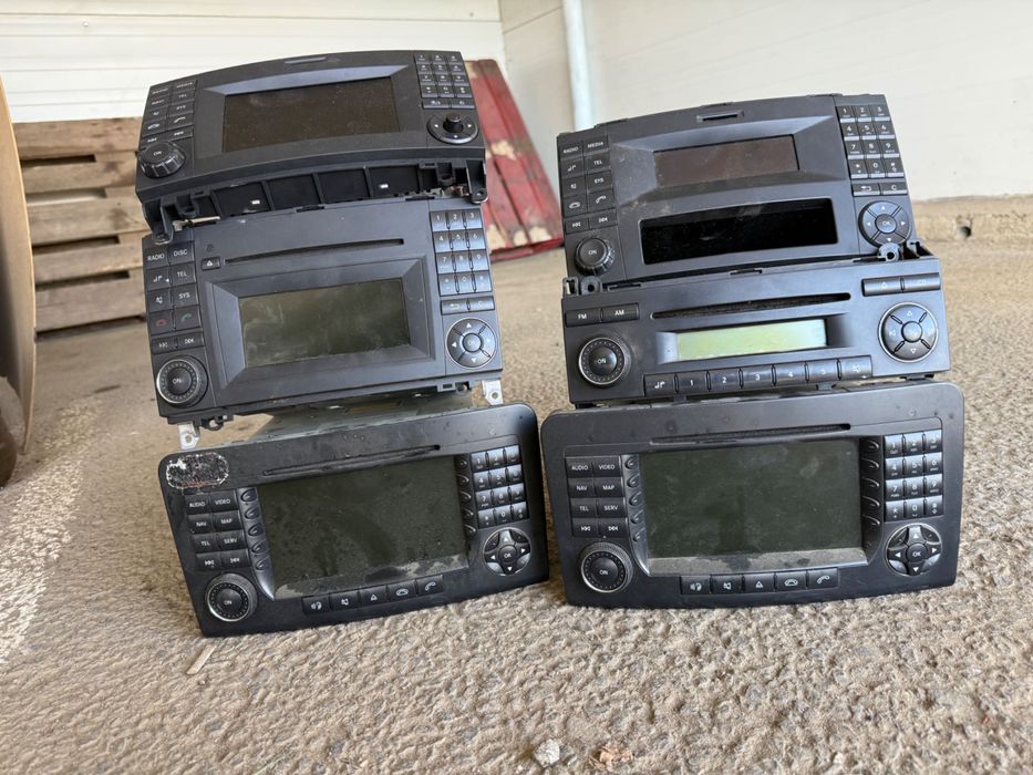 Мултимедии за Mercedes