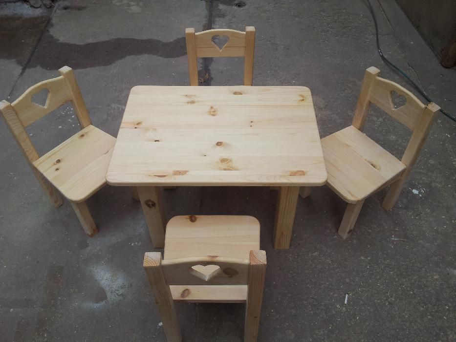 Детски масички и столчета
