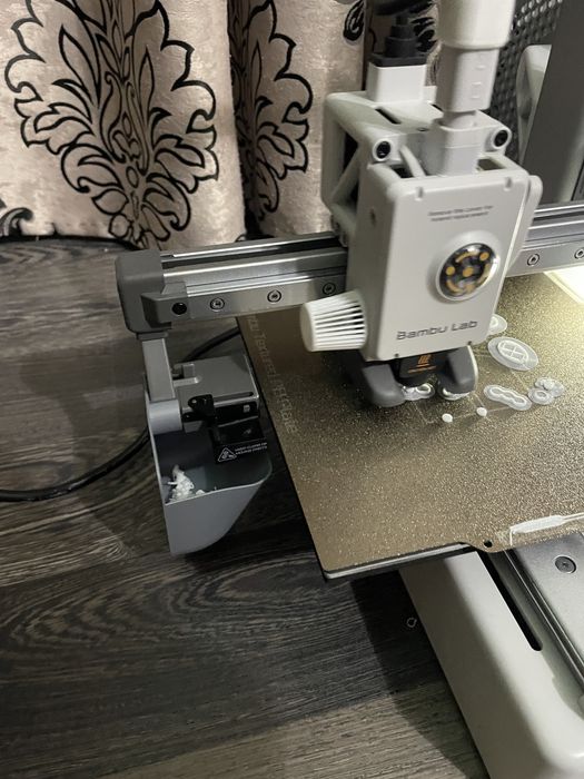 Vand Imprimanta 3D Bambu Lab A1 Mini ca noua