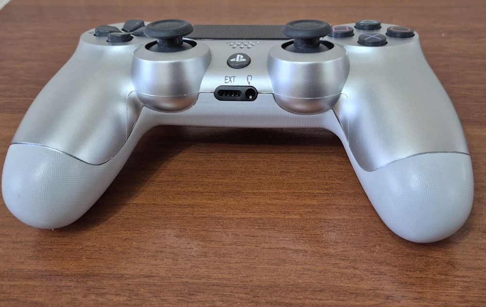 Продам джостик Dualshock 4 PS3 PS4 PC