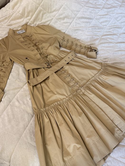 Платье песочного оттенка под Dior (Корея)