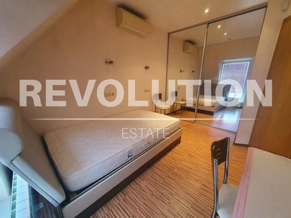 Дава се под наем Четиристаен апартамент в Варна, Погреби - 140 кв.м за 800 € - Снимка #5