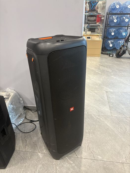 Boxă JBL PartyBox 1000 – Stare foarte bună