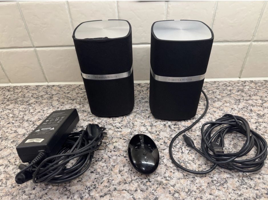 Boxe Bowers & Wilkins  MM-1