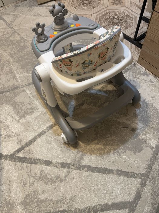 Продам ходунки новые