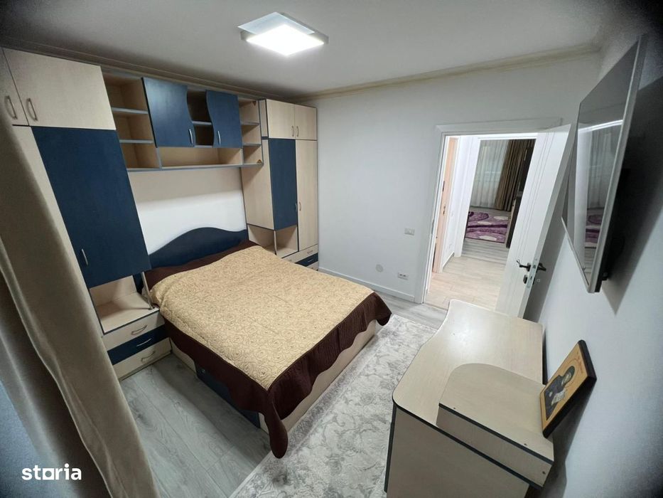 3 cam dec 80 mp living plus 2 dormitoare zona alexandru cel bun 550 e