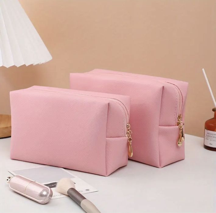 ПРОМО много различни видове и размери несесери за козметика и други