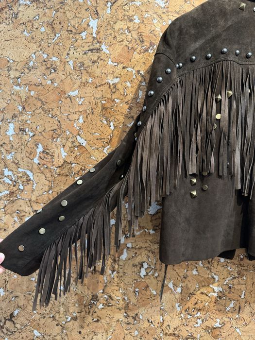 Geaca de piele intoarsa