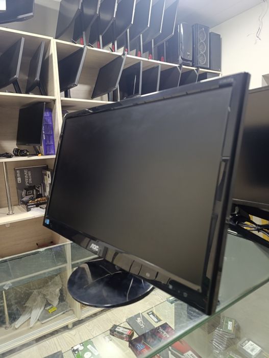23" led monitor Aoc i2351Fe !