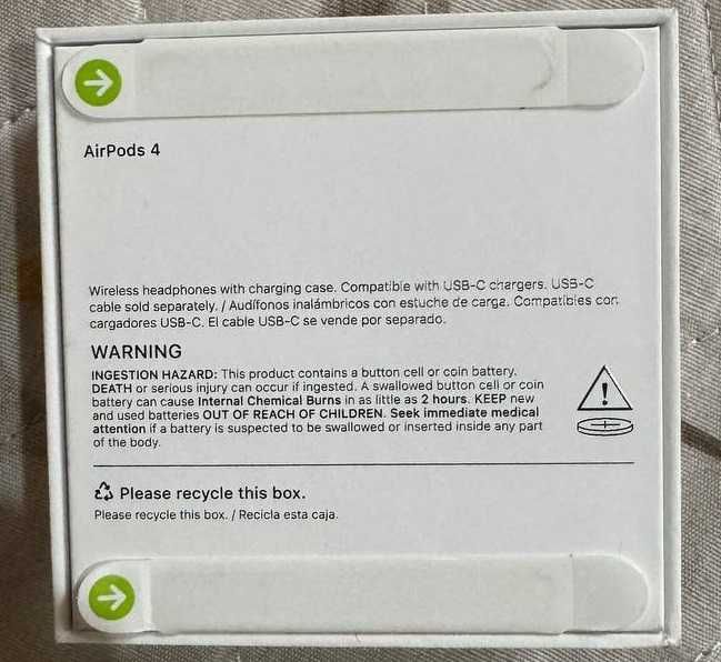 Продаю AirPods 4