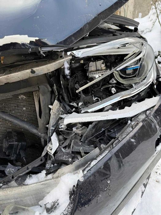 BMW 750Ld 2018, 155.000 km, avariat față, motor NEAFECTAT.