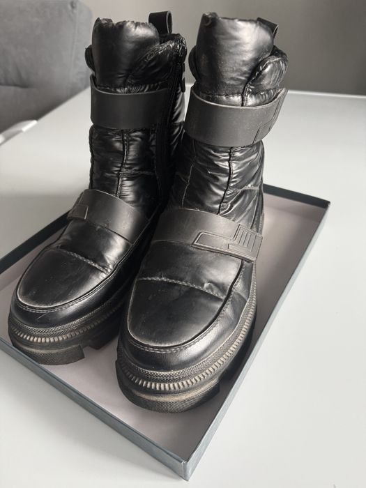 Продам зимние сапоги