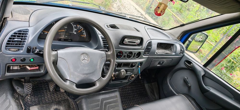 Mercedes-Benz / Basculanta B10 / 3 părți /