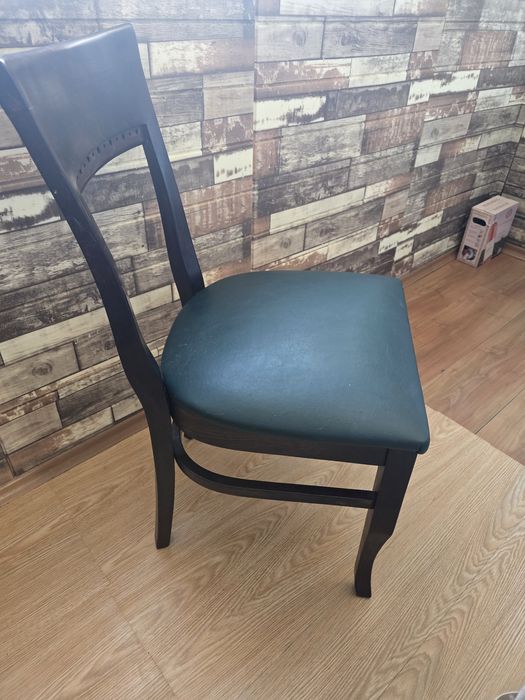 Столове. Много запазени