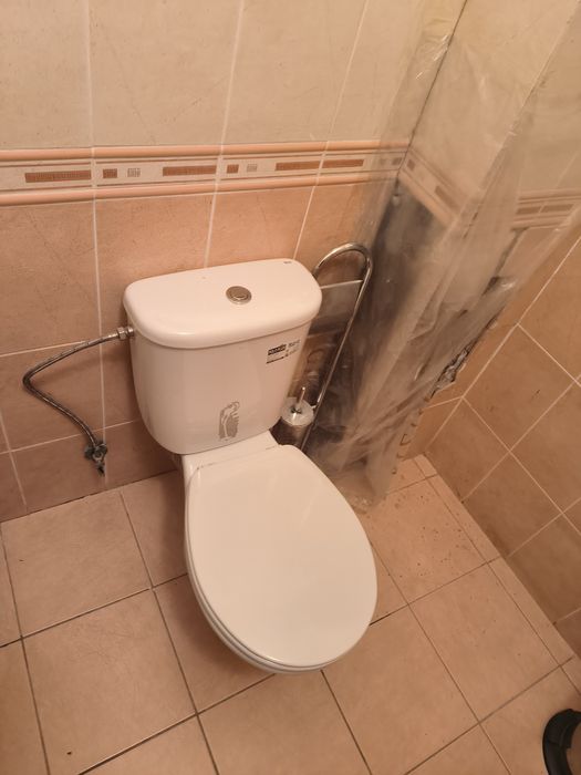 Продам раковины и унитаз
