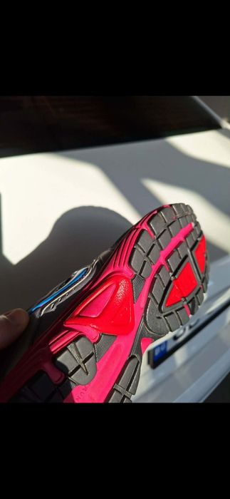Дамски маратонки Nike 37,5