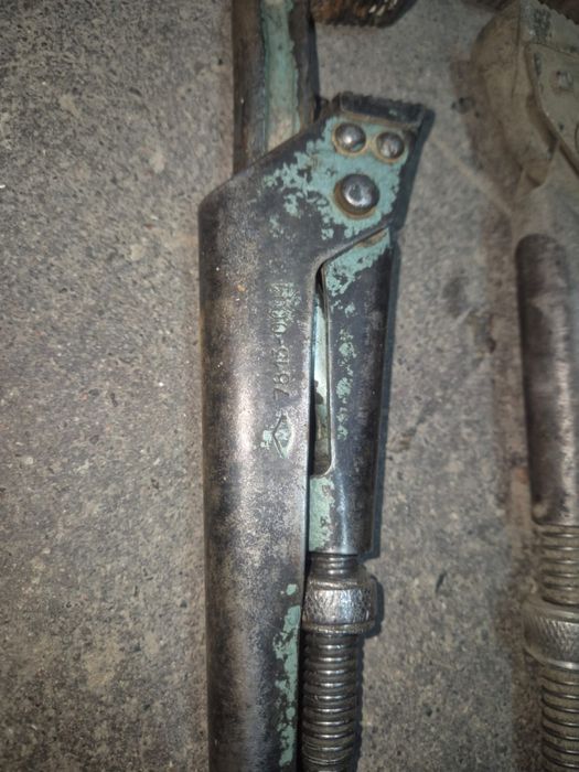 Продам газовые ключи