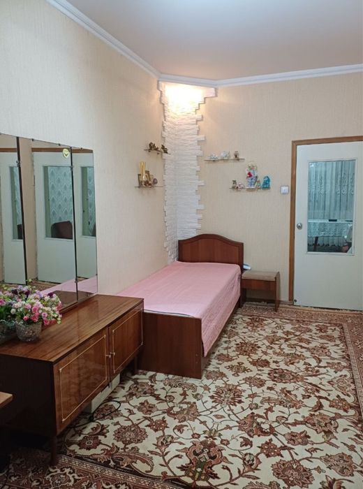 Продается 3/3/4 на мв.Феруза