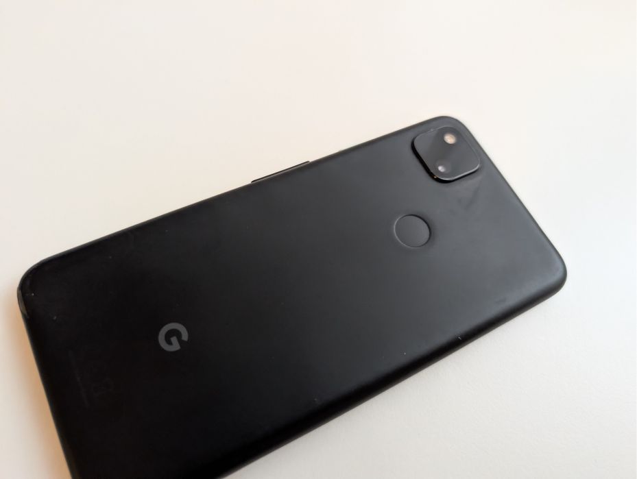 telefon Google Pixel 4a