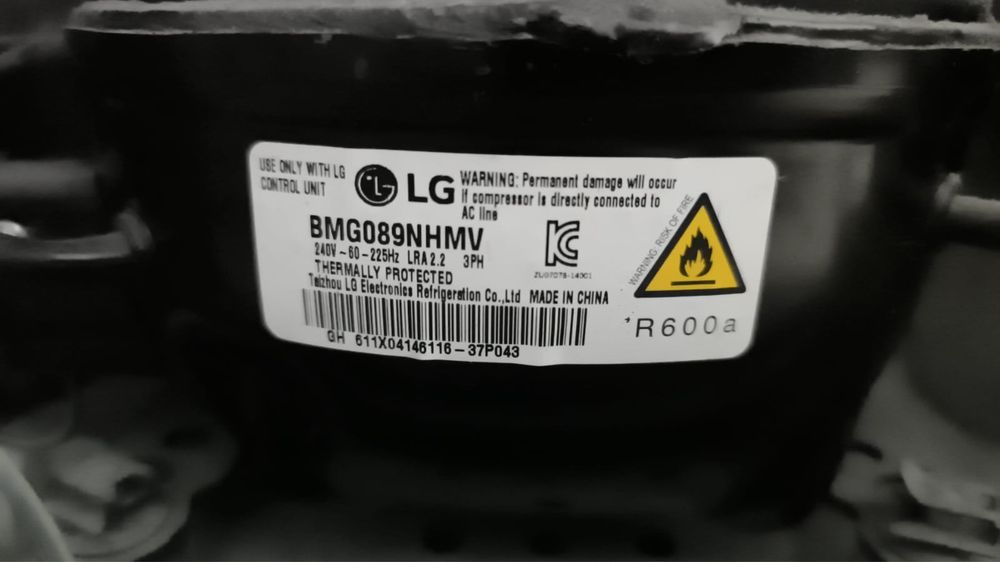 Продам холодильник на запчасти