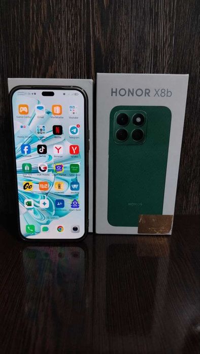 Honor 8xb, yaxshi holatda ishlatilgan