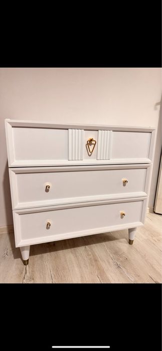 Vand 1 comoda si 2 noptirere