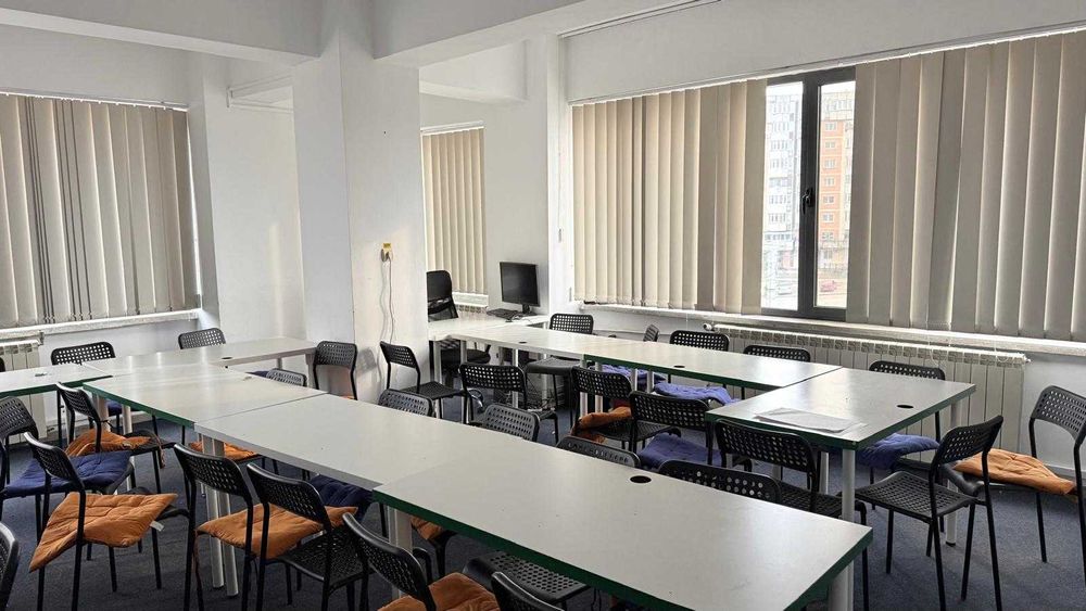 Spațiu birouri de închiriat Iași Nicolina 61 mp – aproape de centru