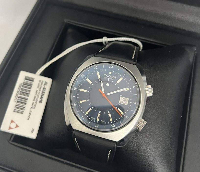 Швейцарские часы Alpina, механика с функцией GMT