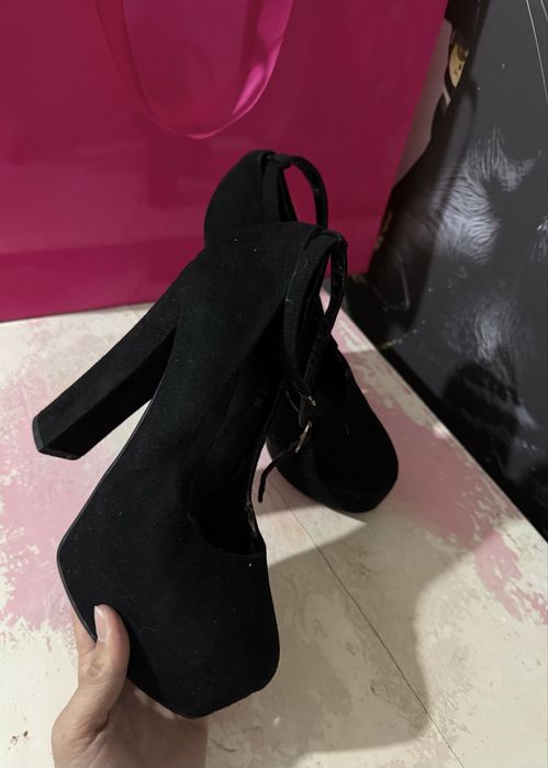 Каблуки,босоножки, ботильоны