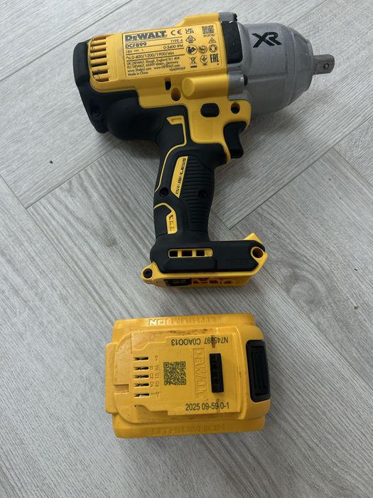 Dewalt DCF 899 impact