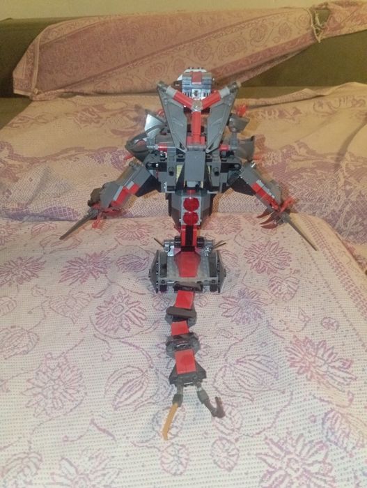 Меха Змея из ниндзяго