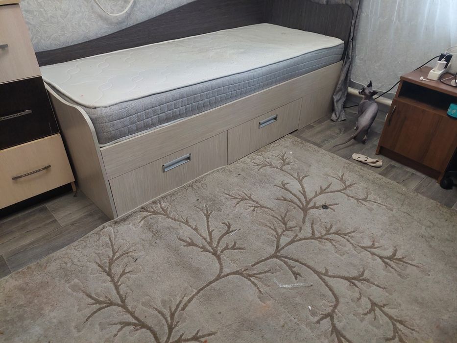 Продам подросковую кровать
