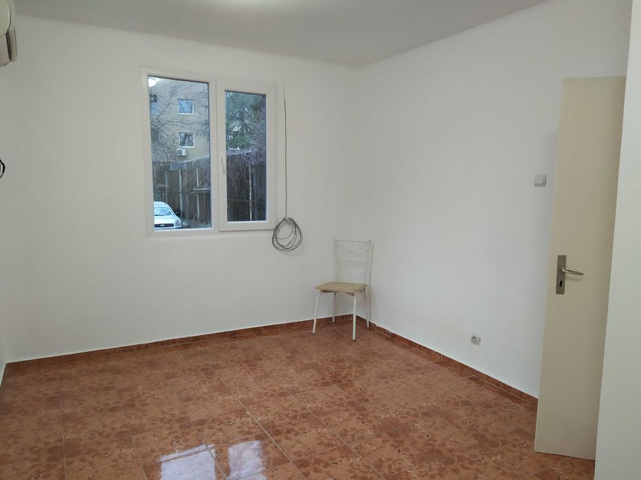 Дава се под наем Магазин в София, Витоша - 50 кв.м за 459 € - Снимка #3