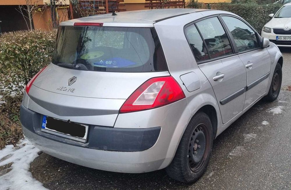 Renault Megan 2, an 2006, benzina 1400 cmc,  pret 1 100 Euro Negociabi