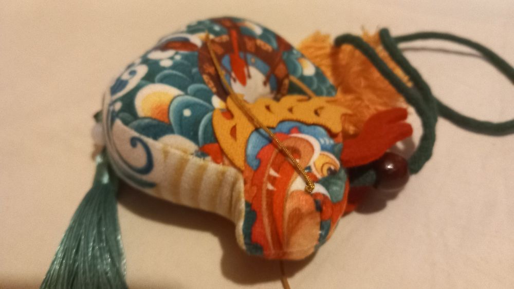 Диадема на цветя с ластик,кърпички за очила,огледало,държач за чанта