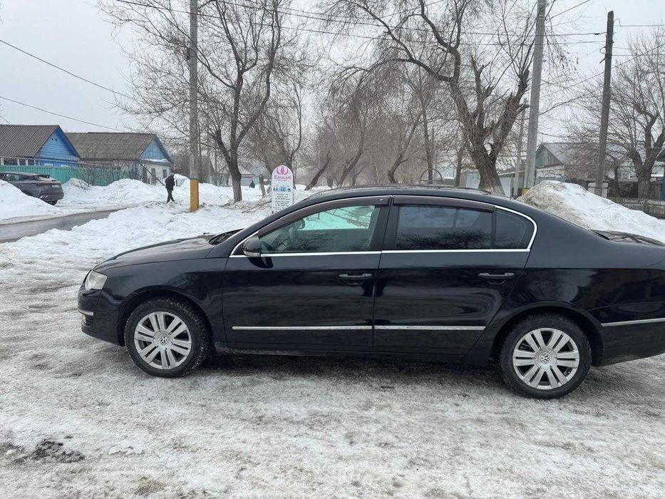 продам автомобиль Volkswagen passat