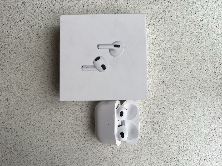 Airpods 3, б/у оригинал