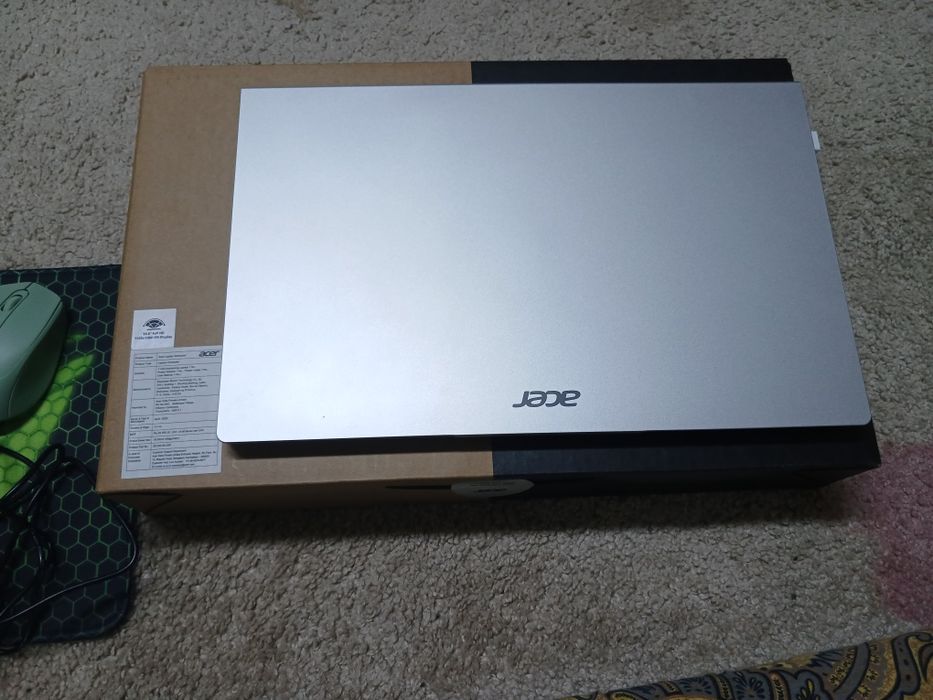 Noutbuk Acer aspire 3