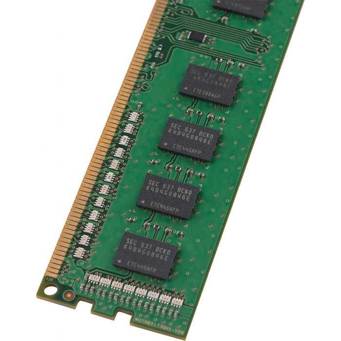 Hynix HMT351S6CFR8C-PB 4GB, DDR3, 1.5V 10600 МБ/с/ 1600MHz