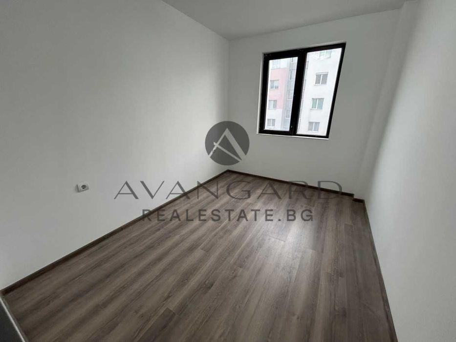 Продава се Тристаен апартамент в Пловдив, Кючук Париж - 74 кв.м за 2000 €/кв.м - Снимка #4