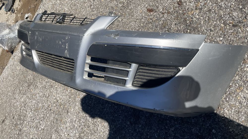 Предна броня за mitsubishi spase star facelift