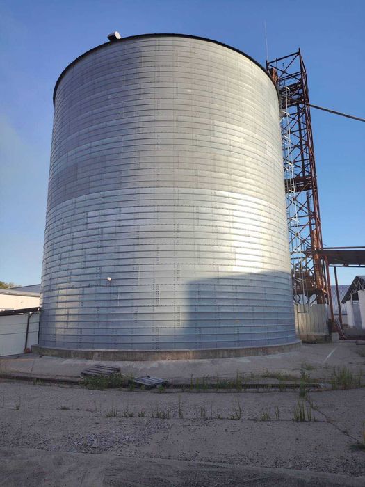 Продава се Склад в Плевен, Индустриална зона - Запад - 3582 кв.м за 67 €/кв.м - Снимка #3