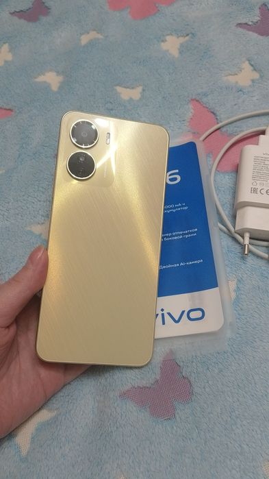 Смартфон vivo y 16