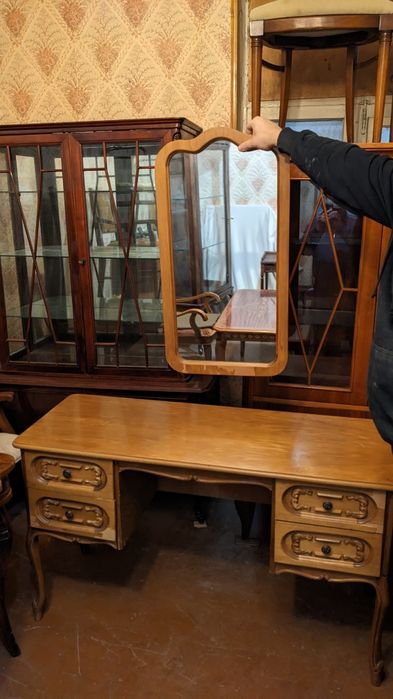 Очарование прошлого! Антикварное дамское бюро после реставрации.