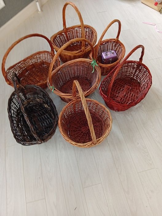Корзины продам разные