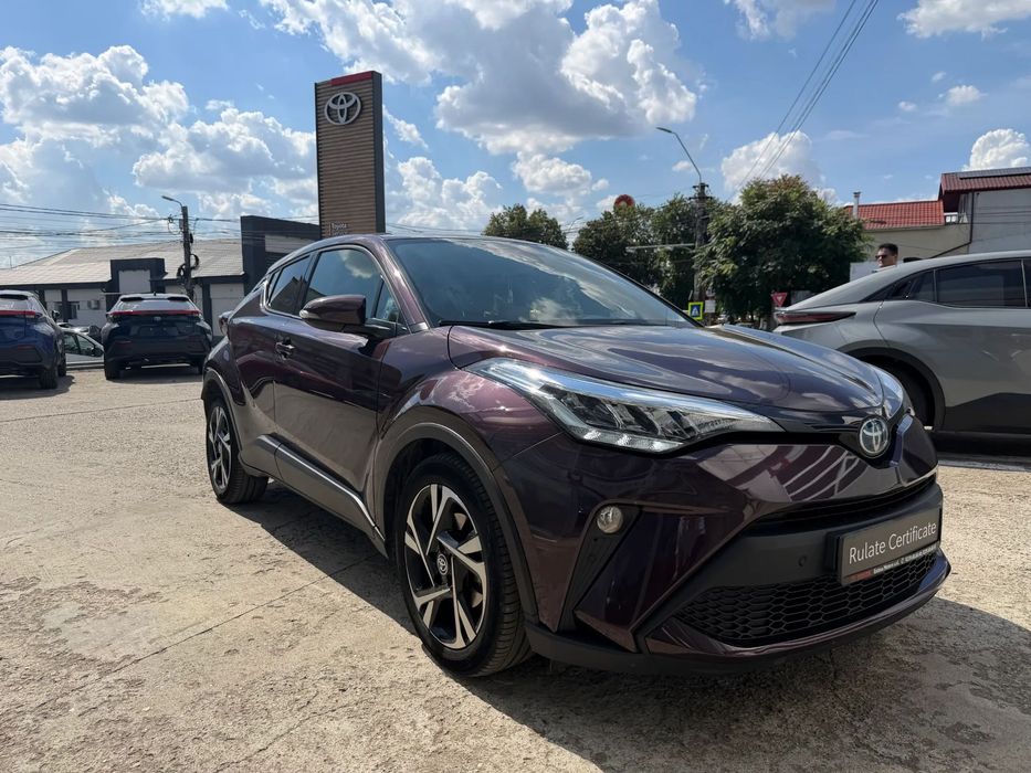 Toyota C-HR Toyota C-HR 1.8 HSD 4x2 CVT C-ult LED