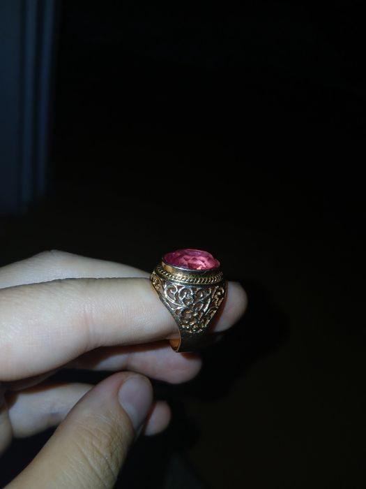Продам золотое кольцо