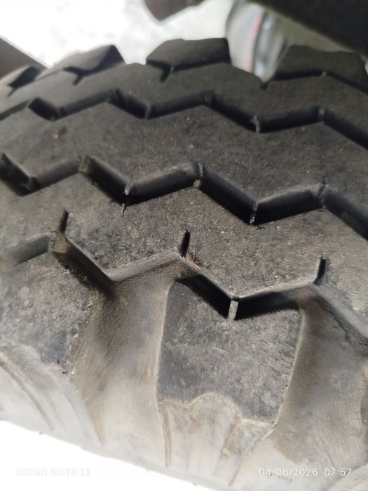 Uaz avto sotiladi