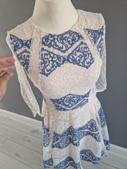 Rochita alba marimea 38